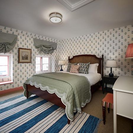 Townhouse Suites- Abbey Row Malmesbury Extérieur photo