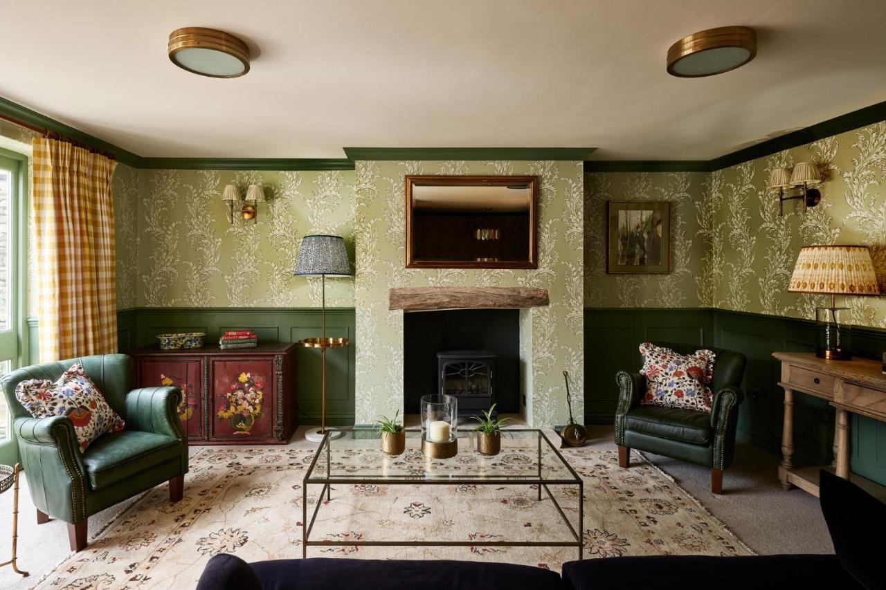 Townhouse Suites- Abbey Row Malmesbury Extérieur photo