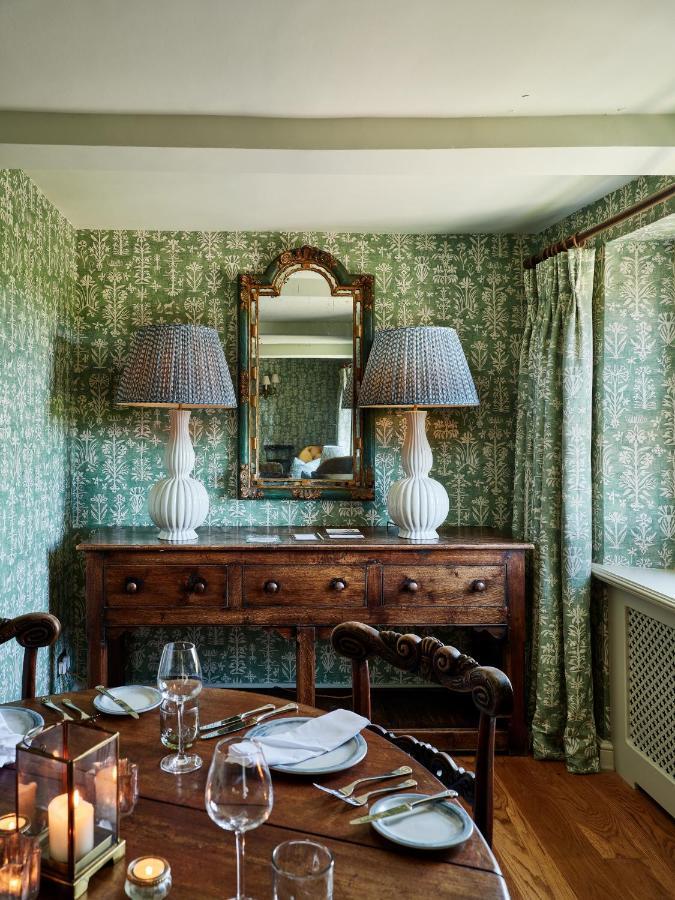 Townhouse Suites- Abbey Row Malmesbury Extérieur photo