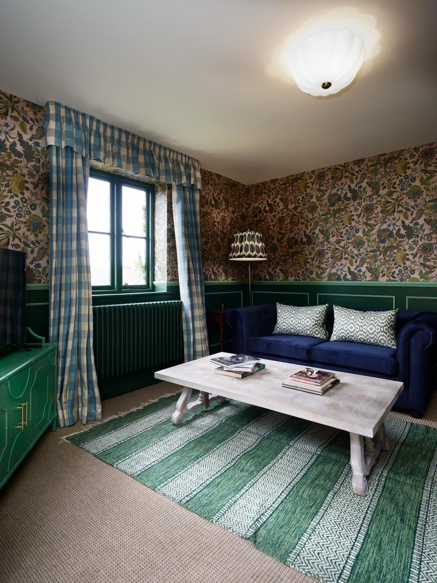 Townhouse Suites- Abbey Row Malmesbury Extérieur photo